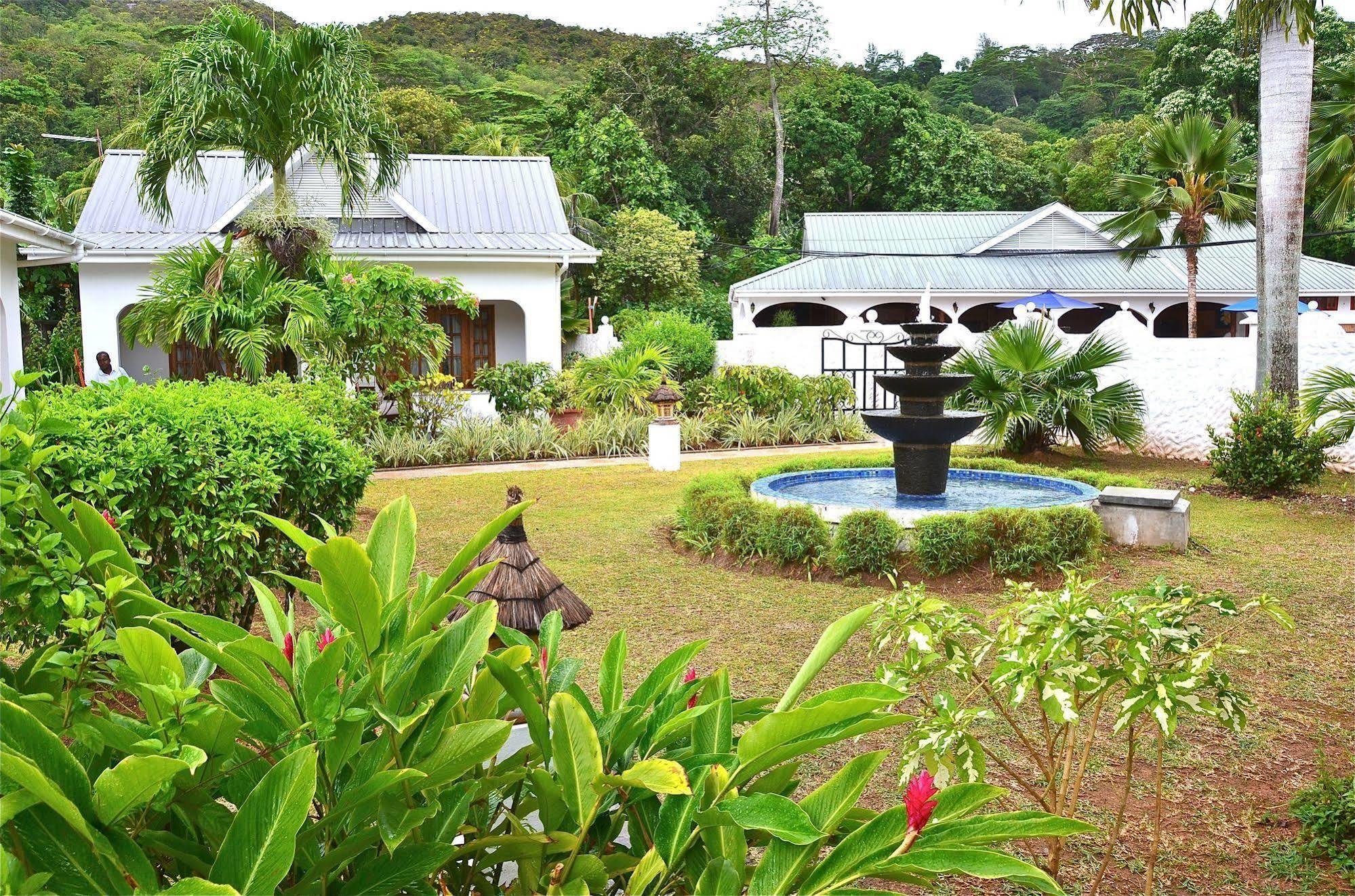 Britannia Hotel Grand Anse  Eksteriør bilde