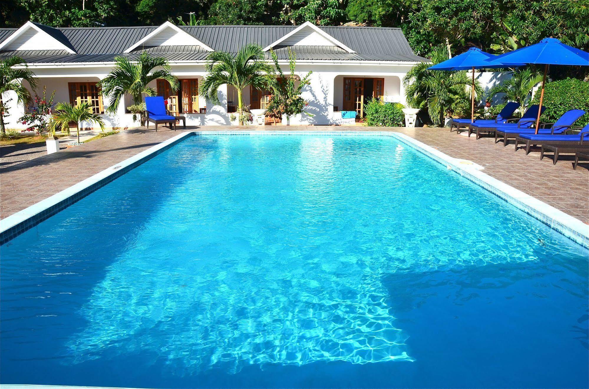 Britannia Hotel Grand Anse  Eksteriør bilde